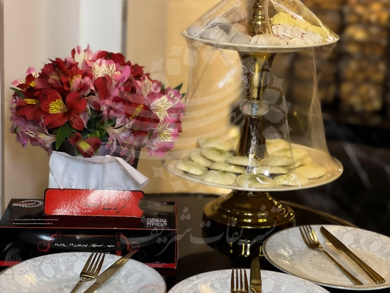 افتتاحیه پرهیاهوی کافه بیکری 240